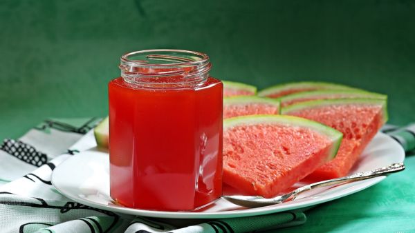 مربى البطيخ السهل والسريع