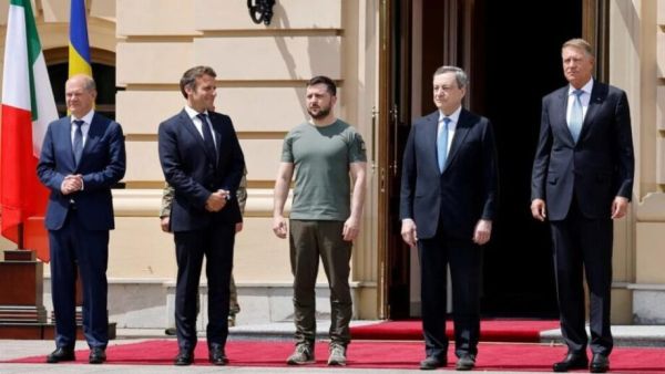 زيلينسكي انتقد المستشار الألماني أولاف شولتس