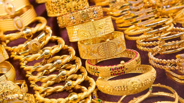 Gold Prices in Saudi Arabia Today: 24K Down to SR219.67 Per Gram