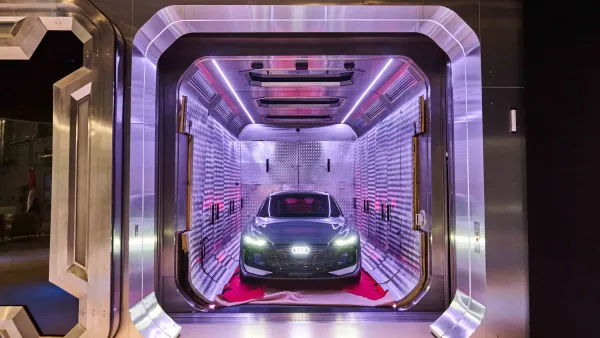 متحف المستقبل يعرض سيارة A6 Avant e-tron التجريبية من أودي