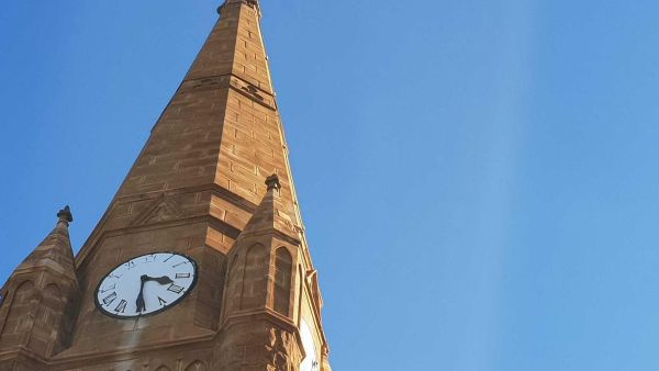 ويبلغ عدد اعضاء الكنيسة المشيخية في الولايات المتحدة الأمريكية نحو مليوني امريكي.