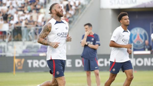 جانب من تدريبات باريس سان جيرمان (المصدر: حساب باريس سان جيرمان الرسمي على تويتر)