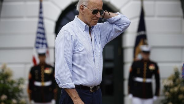 نجاح زيارة بايدن "ضربة" لمحور الممانعة