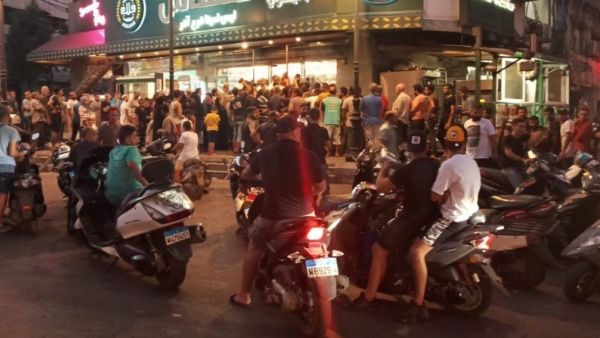 انتظارات اللبنانيين بين الرغيف والحرب