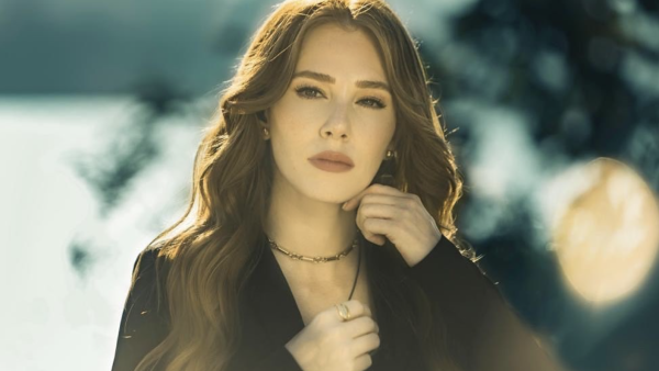 Elçin Sangu