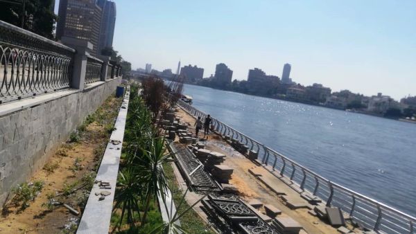 ممشى أهل مصر على كورنيش النيل