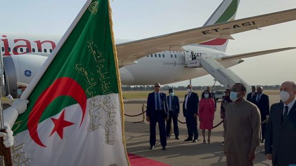 استقبال رئيس الوزراء أيمن بن عبد الرحمن، نظيرَه الإثيوبي بمطار هواري بومدين.