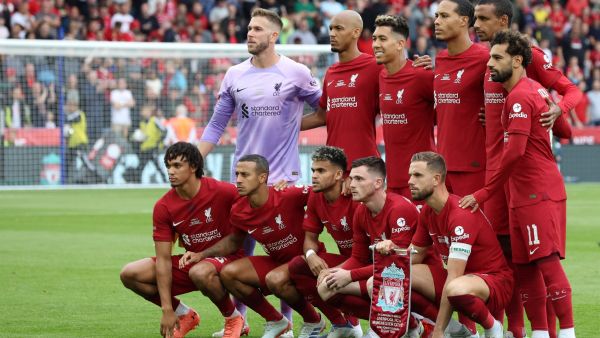 فريق ليفربول (المصدر: أ ف ب)