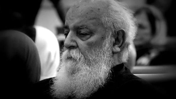 Iranian poet Hushang Ebtehaj