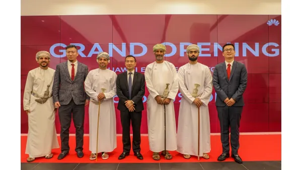 HUAWEI Inaugurates Its Largest Experience Store in Mall Of Oman