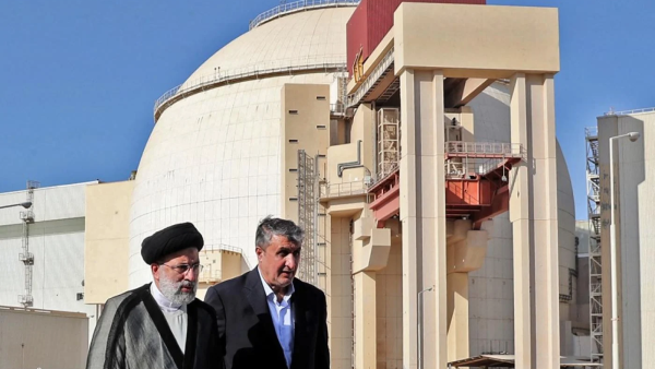 Ebrahim Raisi (L) and atomic energy chief Mohammad Eslami, visiting the Bushehr Nuclear Power Plant