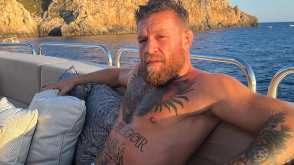 Conor shared extra intimate moments to his fans