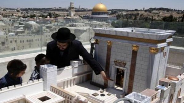 دعوات لهدم المسجد الأقصى وبناء الهيكل المزعوم