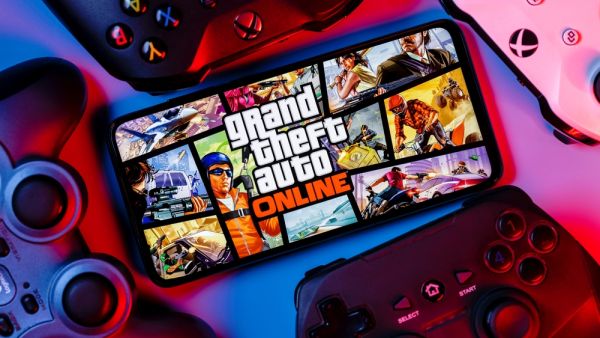 Top 10 Best Open-World Video Games of All Time