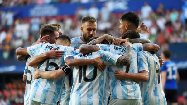 الأرجنتين تتحدى الهندوراس (المصدر: أ ف ب)