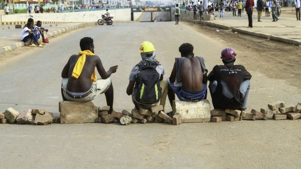 السودان.. السفير الأميركي الجديد يصل الخرطوم