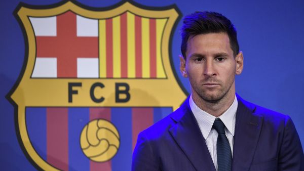 برشلونة تناقش هذه الخيارات لإعادة ميسي إلى الكامب نو