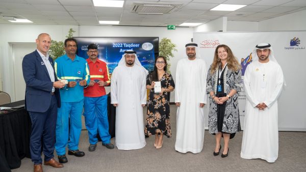 Taqdeer Award Presented Special Discount Cards to Workers Following the Success of Projects at Expo City