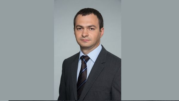 رومان بولودنيف، المدير العام لشركة هانيويل لحلول السلامة والإنتاجية في الشرق الأوسط وتركيا وأفريقيا هانيويل تُسلط الضوء على أهمية الأتمتة لضمان استقرار عمليات المستودعات وقابلية التنبؤ بها