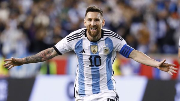 Argentina's Lionel Messi celebrates his goal during the international friendly football match between Argentina and Jamaica at Red Bull Arena in Harrison, New Jersey, on September 27, 2022. (Photo by Andres Kudacki / AFP)