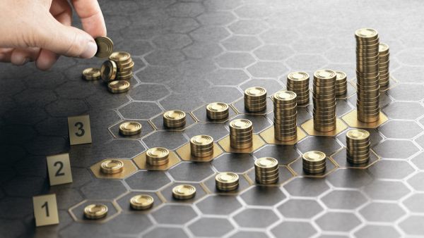 Crypto, Gold, or Stocks: Where Should I invest in 2022?