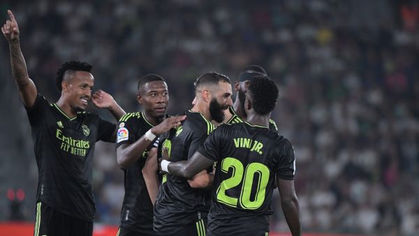 ريال مدريد يتطلع للتغلب على إشبيلية اليوم (المصدر: أ ف ب)