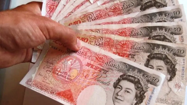 سعر اليورو مقابل الدولار
