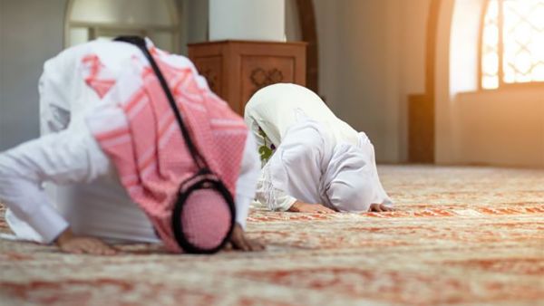 صلاة الظهر في المدارس..!!