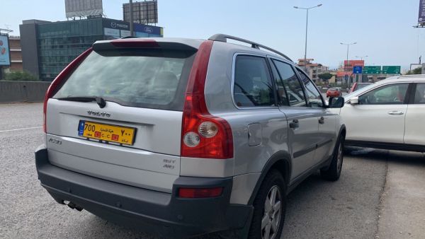  القنصل العام الفخري لإيرلندا في لبنان يطالب بامواله