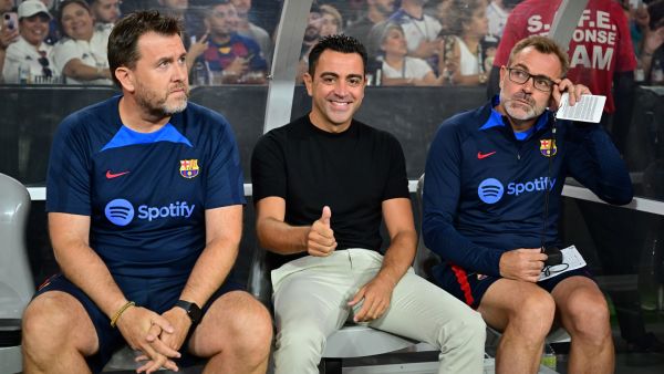 برشلونة في صدارة الدوري الإسباني بعد 833 يومًا