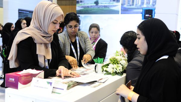 جامعة أبوظبي تستعرض أحدث برامجها الأكاديمية ومنحها الدراسية في معرض "نجاح" أبوظبي 2022