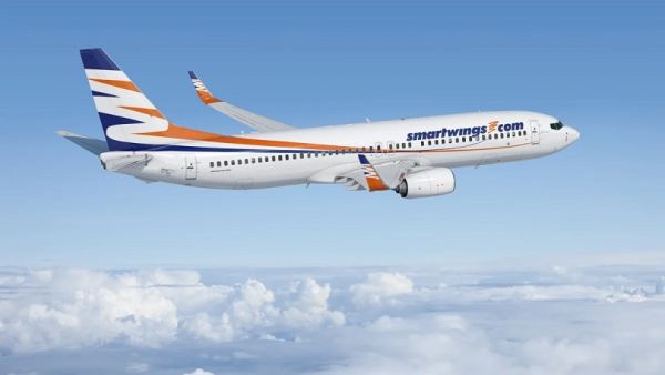 الناقلة تستأجر اربع طائرات بوينغ 737 الجيل الجديد خلال الفترة من 17 نوفمبر 2022 حتى 16 يناير 2023 فلاي دبي توقع اتفاقية إيجار شامل مع شركة سمارت وينغز