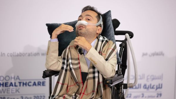 خبير عالمي يدعو إلى تجنّب مضاعفة العراقيل أمام ذوي الإعاقة في العالمين الواقعي والافتراضي  