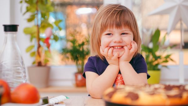 طبيب البوابة: 5 أطعمة تساعد الأطفال على التركيز