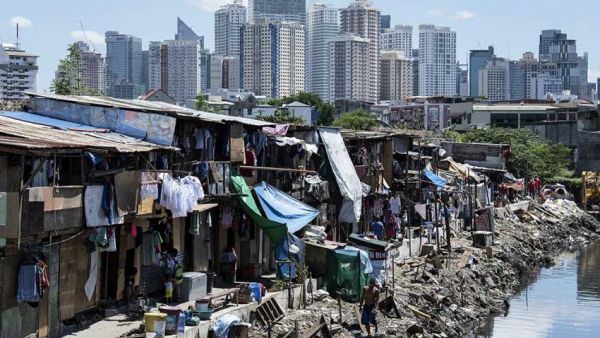 Manila skyline 
