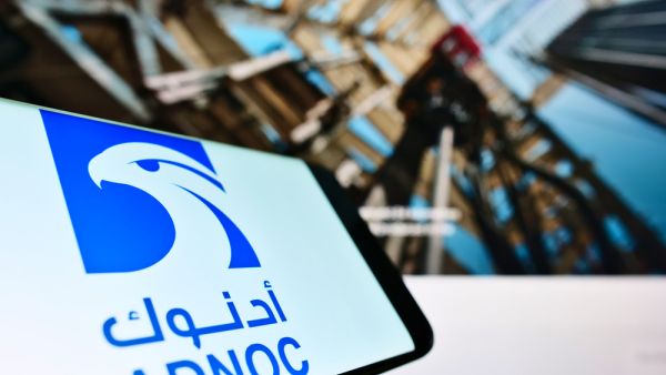 الإمارات: "أدنوك للحفر" تحصل على عقد بقيمة 1.53 مليار دولار