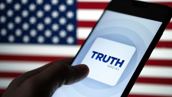 Donald Trump's app Truth Social Is Now Available on Play Store