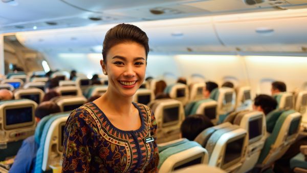 Singapore Airlines to No Longer Terminate Pregnant Flight Attendants