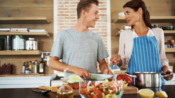 5 مهارات يجب أن يعرفها أطفالك قبل مغادرتهم المنزل