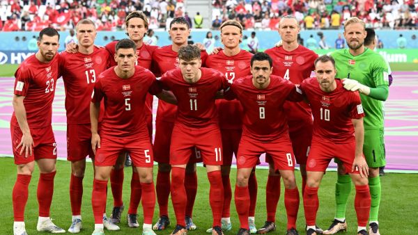 منتخب الدنمارك (المصدر: أ ف ب)