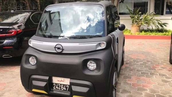 المغرب تنجح بصنع أول سيارة كهربائية