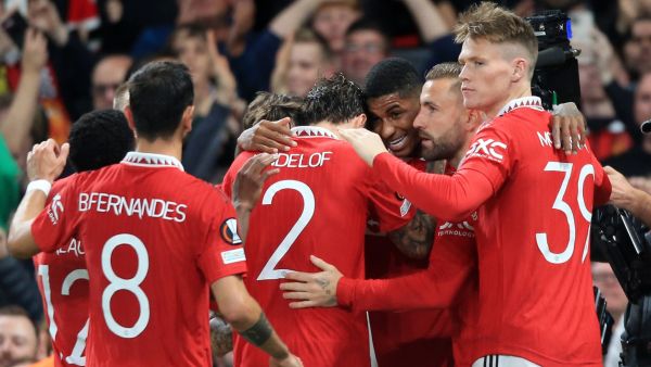 مانشستر يونايتد يتغلب على أستون فيلا (المصدر: أ ف ب)