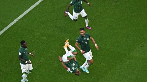 السعودية تحقق فوز للتاريخ أمام الأرجنتين بنتيجة 2-1