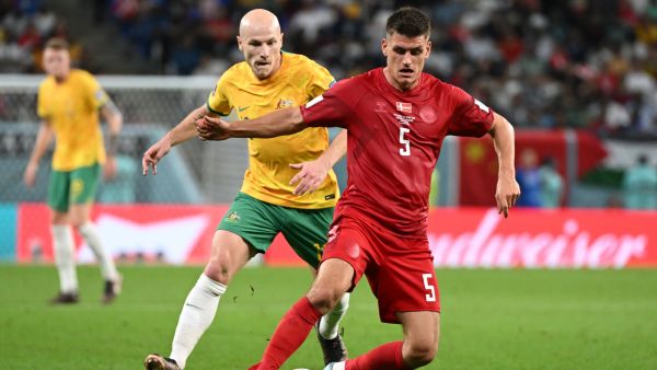 من مباراة أستراليا والدنمارك (المصدر: أ ف ب)