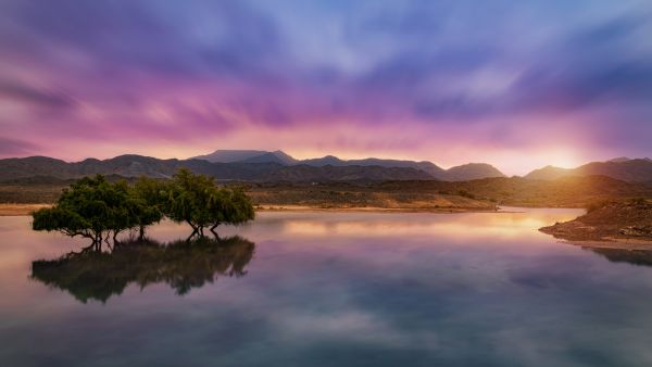 Sunset and stillness 