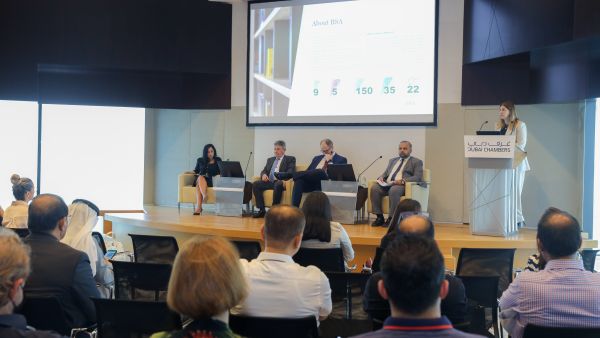 Dubai Chamber of Commerce updates businesses on changes introduced by UAE Commercial Companies Law