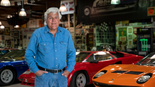 Jay Leno suffers serious burns amid gasoline fire 