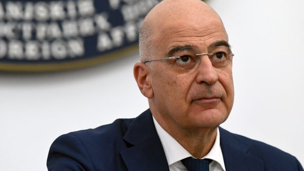 وزير الخارجية اليوناني، نيكوس ديندياس