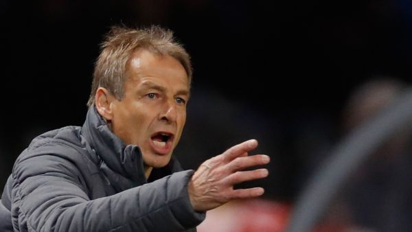 Hertha Berlin's German head coach Jurgen Klinsmann reacts during the German first division Bundesliga football match Hertha Berlin v Schalke 04 in Berlin, on January 31, 2020. / AFP / Odd ANDERSEN
