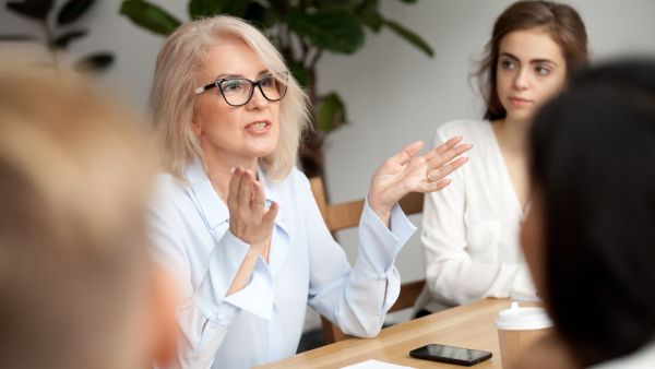 كيف تجعل مديرك سعيدًا في 5 دقائق فقط!